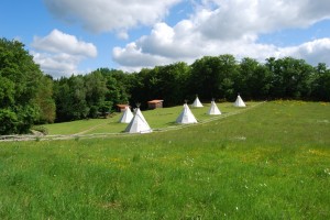 Auvergne: Les Tipis de Cantales