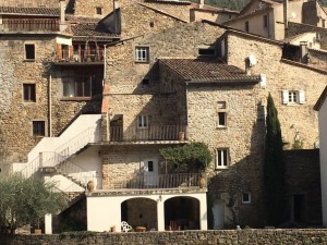 Gard : Les Terrasses sur Auzonnet